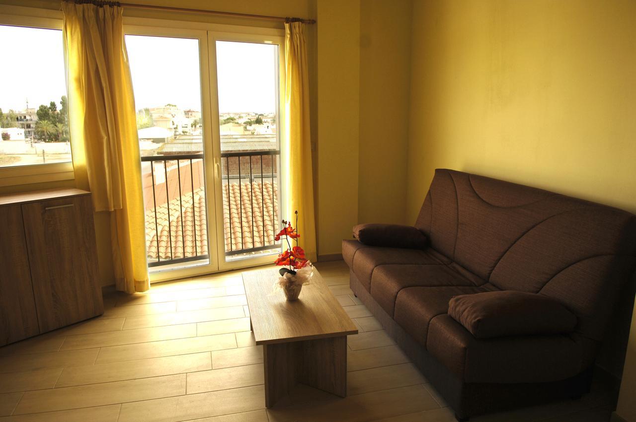 Apartamentos Giuliano Empuriabrava Eksteriør billede