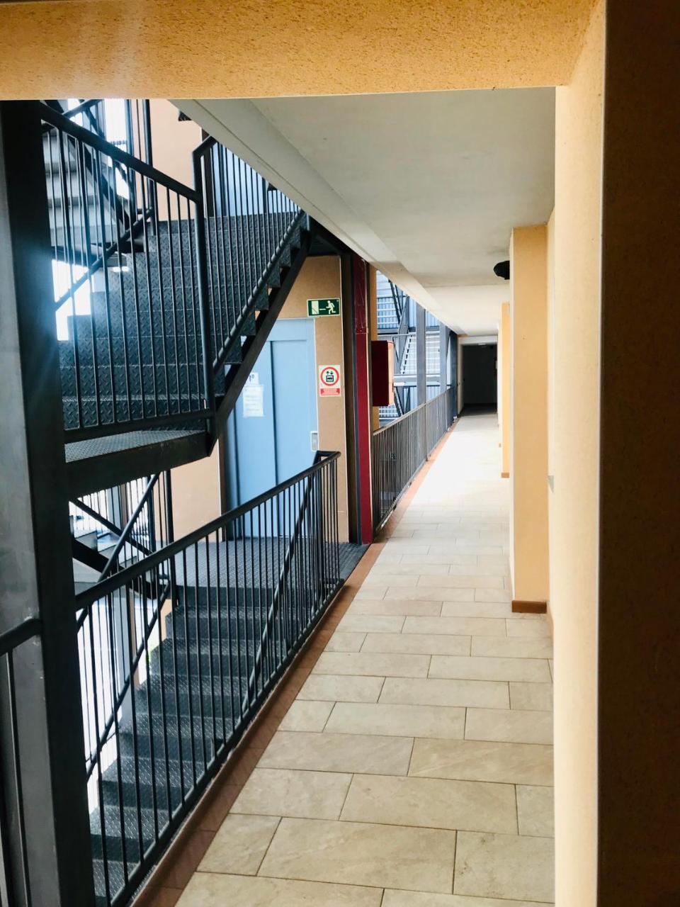 Apartamentos Giuliano Empuriabrava Eksteriør billede