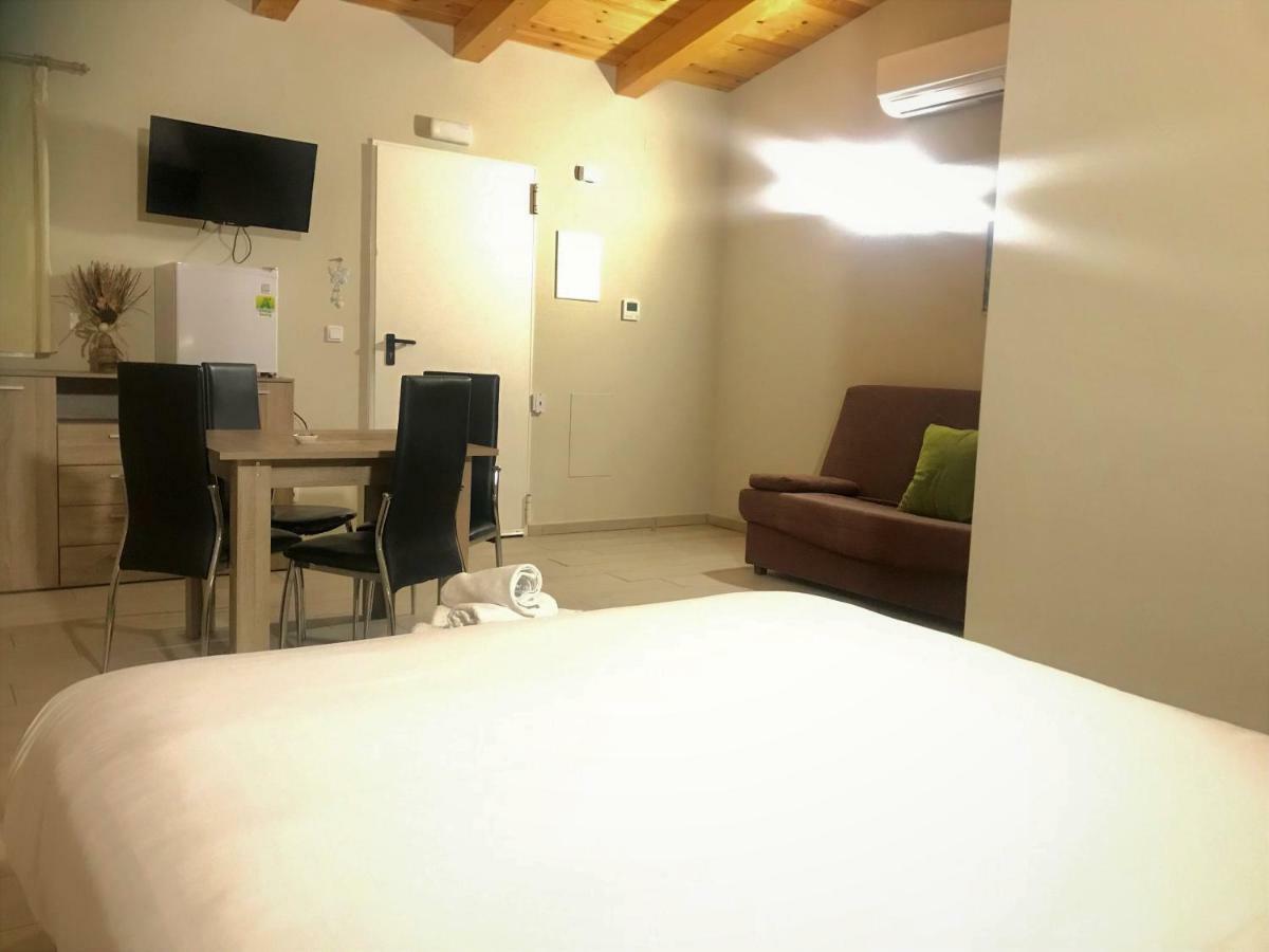 Apartamentos Giuliano Empuriabrava Eksteriør billede
